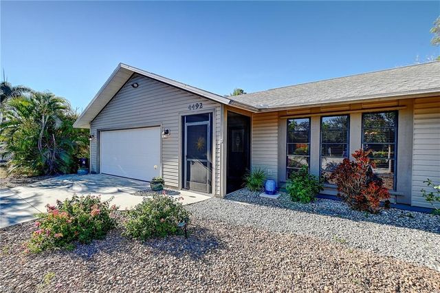 4492 Pine Hill CT, St. James City, FL 33956