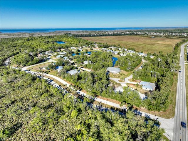 4492 Pine Hill CT, St. James City, FL 33956