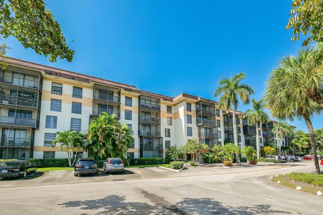5570 NW 44TH Street 509A, Lauderhill, FL 33319