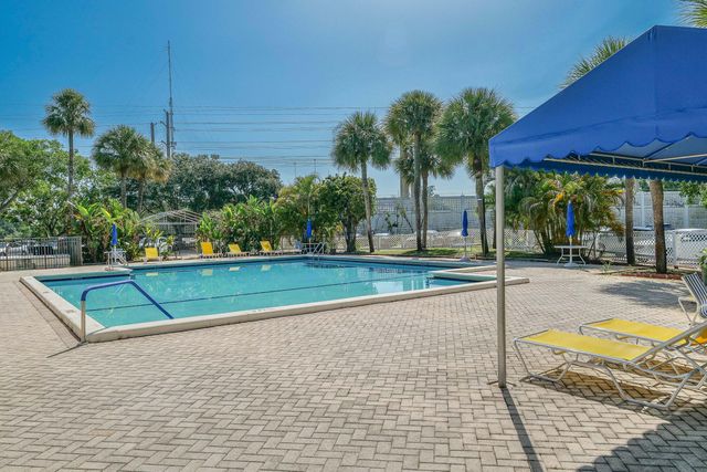 5570 NW 44TH Street 509A, Lauderhill, FL 33319