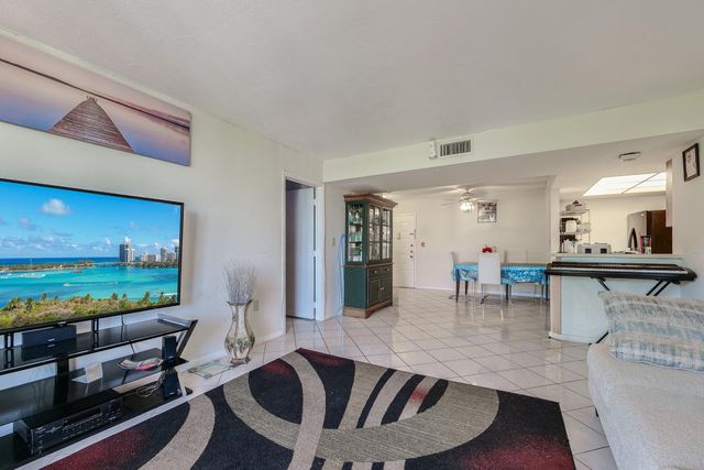 5570 NW 44TH Street 509A, Lauderhill, FL 33319