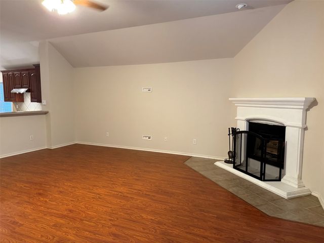 5827 Silver Sage Lane, Grand Prairie, TX 75052