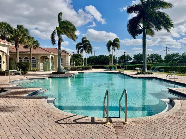 6769 Heritage Grande 2103, Boynton Beach, FL 33437