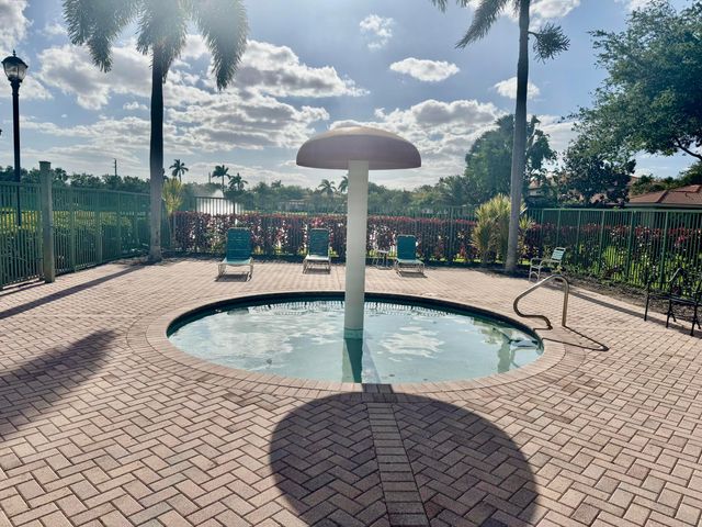 6769 Heritage Grande 2103, Boynton Beach, FL 33437
