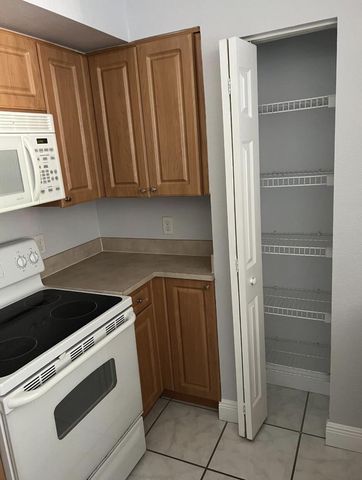 6769 Heritage Grande 2103, Boynton Beach, FL 33437