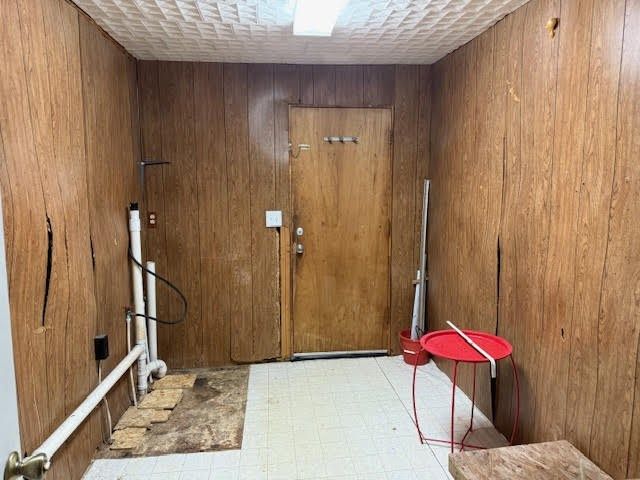 105 N Pleasant Street, Geneva, AL 36340