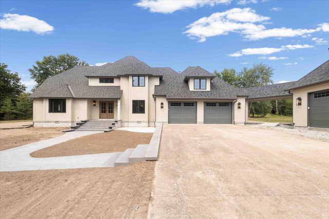 2675 W MILL CREEK CT, Columbia, MO 65203