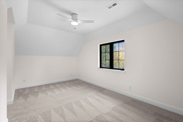 2675 W MILL CREEK CT, Columbia, MO 65203