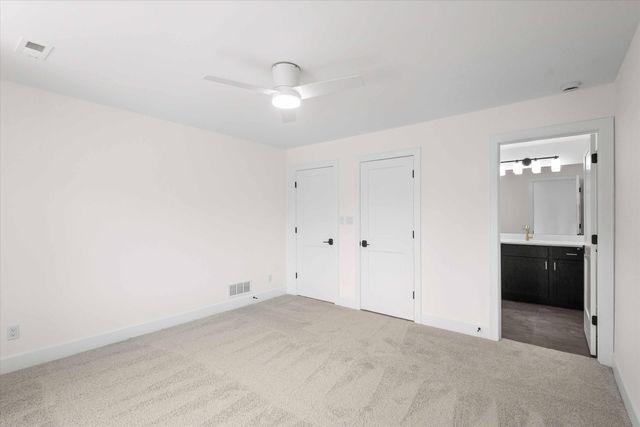 2675 W MILL CREEK CT, Columbia, MO 65203