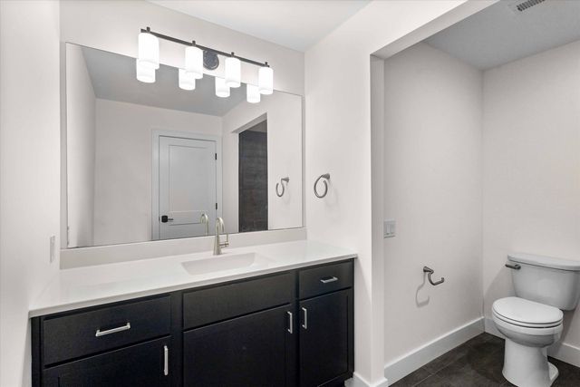 2675 W MILL CREEK CT, Columbia, MO 65203