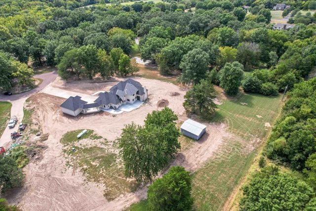 2675 W MILL CREEK CT, Columbia, MO 65203
