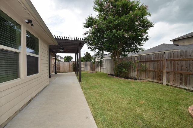 222 Golden Grain Drive, Rosenberg, TX 77469