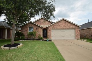 222 Golden Grain Drive, Rosenberg, TX 77469