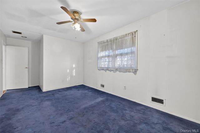 100 Birch Hill Drive, Albertson, NY 11576