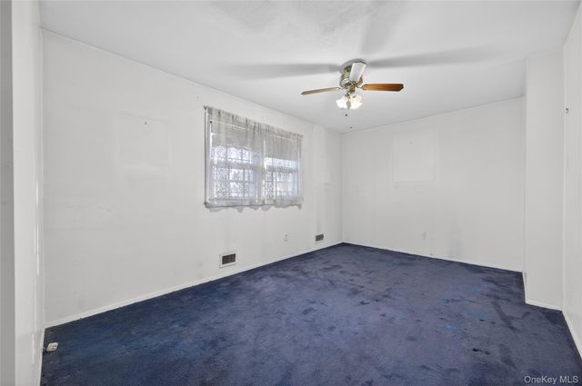 100 Birch Hill Drive, Albertson, NY 11576