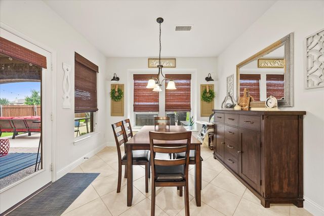1056 Knoxbridge Road, Forney, TX 75126