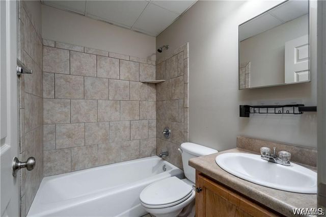 1212 12th 21, Tuscaloosa, AL 35401