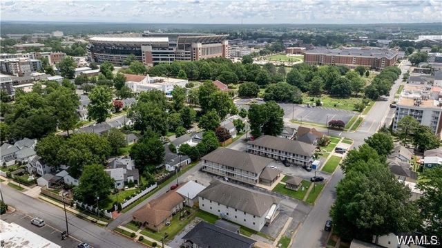 1212 12th 21, Tuscaloosa, AL 35401