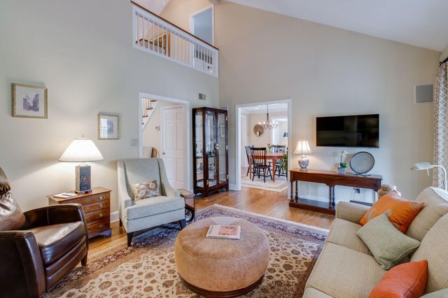 54 DEER FORD DR, Lancaster, PA 17601