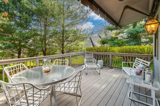 54 DEER FORD DR, Lancaster, PA 17601