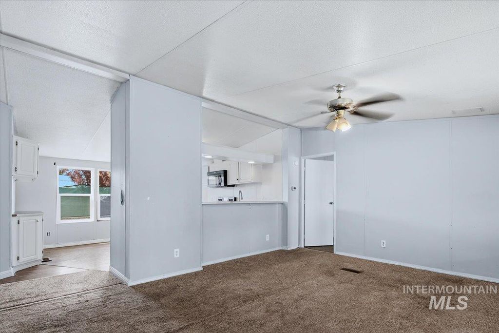 4403 High Valley Ave, Nampa, ID 83687 photo 5