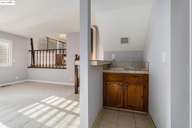 1718 Yellowstone Dr, Antioch, CA 94509