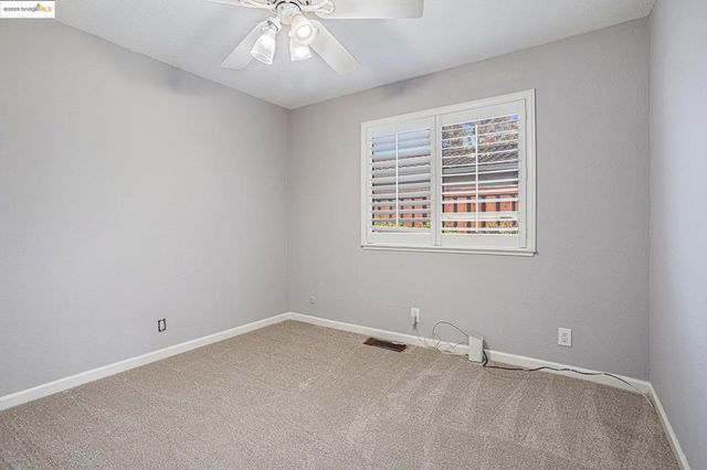 1718 Yellowstone Dr, Antioch, CA 94509