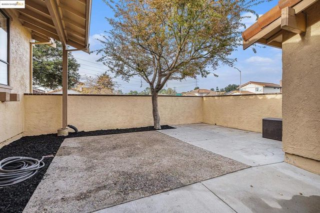 1718 Yellowstone Dr, Antioch, CA 94509