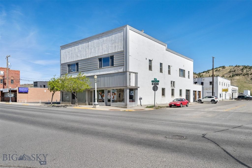 124 E Commercial Avenue, Anaconda, MT 59711 — exterior