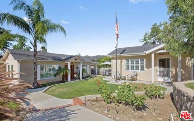 2340 Caldero, Montrose, CA 91020