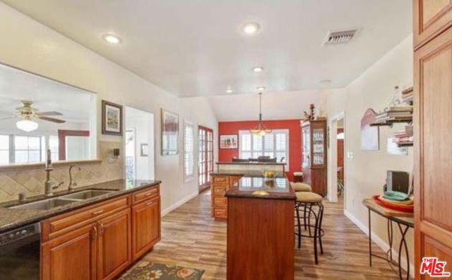 2340 Caldero, Montrose, CA 91020