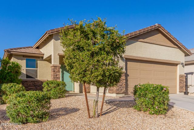 17028 W DIANA Avenue, Waddell, AZ 85355