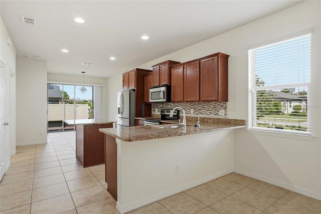 1724 PASSAGE KEY LANE, Ruskin, FL 33570