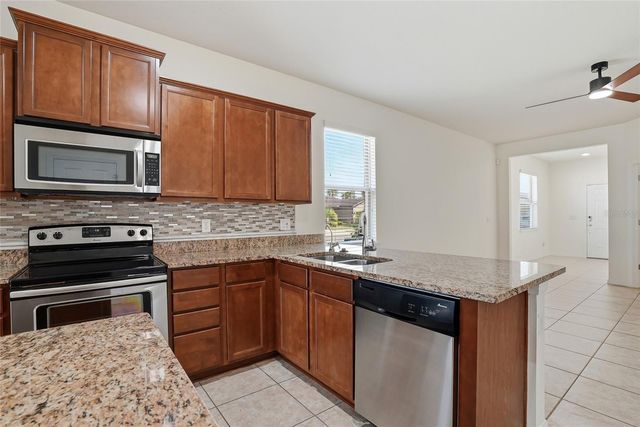 1724 PASSAGE KEY LANE, Ruskin, FL 33570