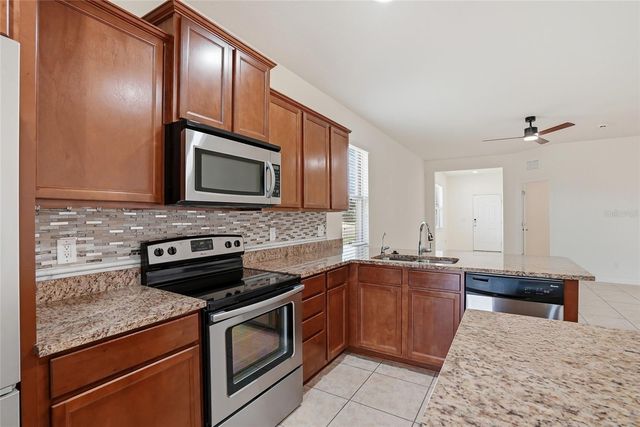 1724 PASSAGE KEY LANE, Ruskin, FL 33570