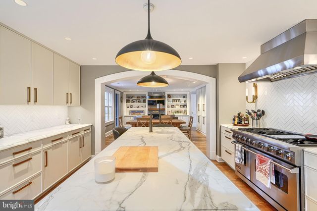 227 GREENSPRING VALLEY RD, Owings Mills, MD 21117