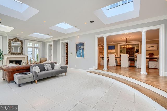227 GREENSPRING VALLEY RD, Owings Mills, MD 21117