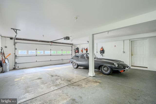 227 GREENSPRING VALLEY RD, Owings Mills, MD 21117