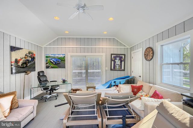 227 GREENSPRING VALLEY RD, Owings Mills, MD 21117