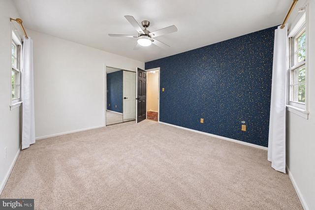 105 MCINTOSH RD, Cherry Hill, NJ 08003