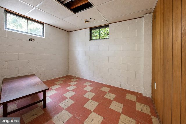 105 MCINTOSH RD, Cherry Hill, NJ 08003