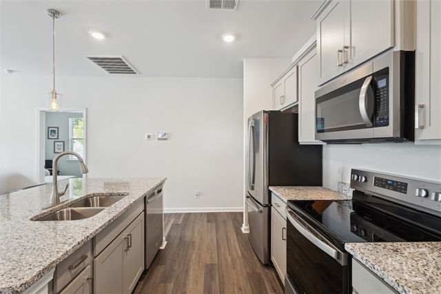 195 Holloway Hill, Pooler, GA 31322