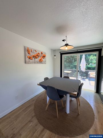 1060 SE Marion Av, Corvallis, OR 97333