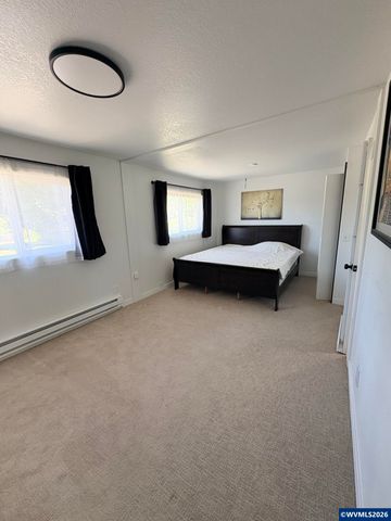 1060 SE Marion Av, Corvallis, OR 97333