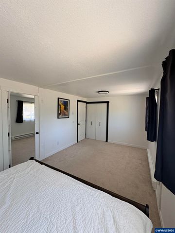 1060 SE Marion Av, Corvallis, OR 97333