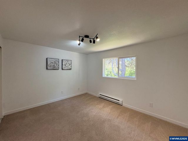 1060 SE Marion Av, Corvallis, OR 97333