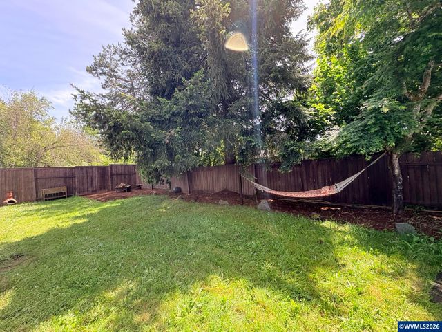 1060 SE Marion Av, Corvallis, OR 97333