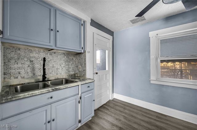 14208 Jenne Avenue, Cleveland, OH 44110