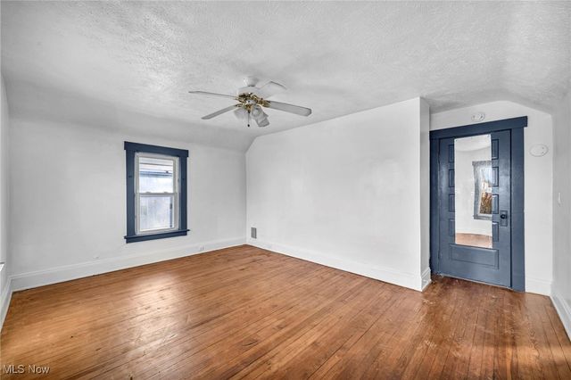 14208 Jenne Avenue, Cleveland, OH 44110