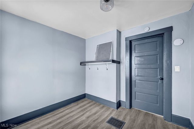 14208 Jenne Avenue, Cleveland, OH 44110